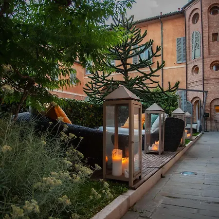 Palazzo Galletti Abbiosi 3*