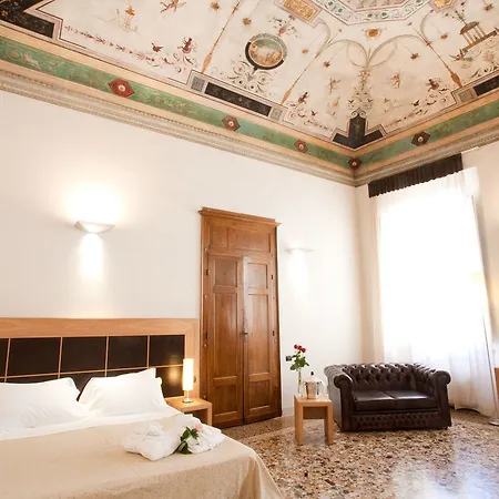 Palazzo Galletti Abbiosi 3* Ravenna